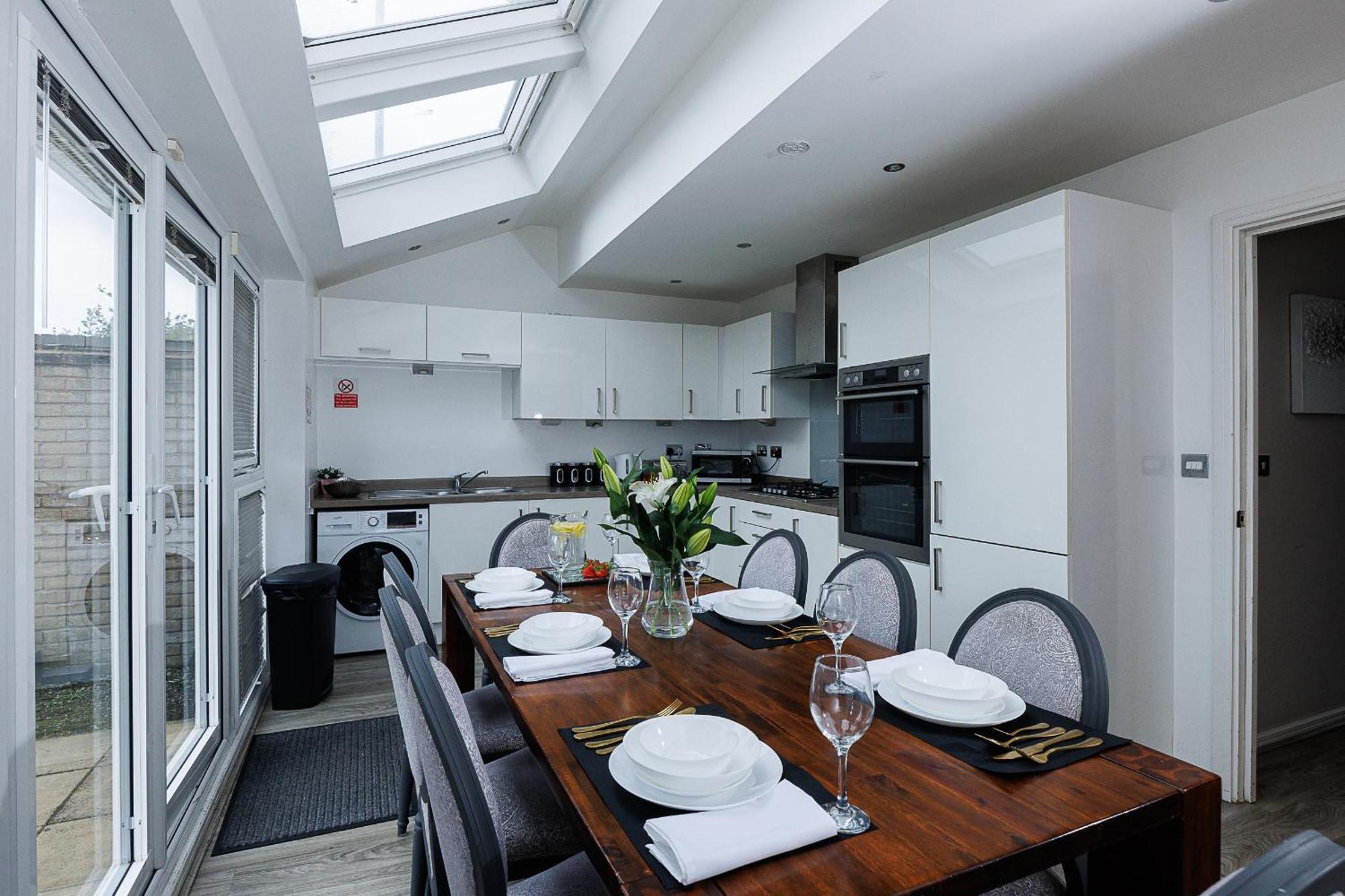 Riverside Villas Manchester Exterior foto